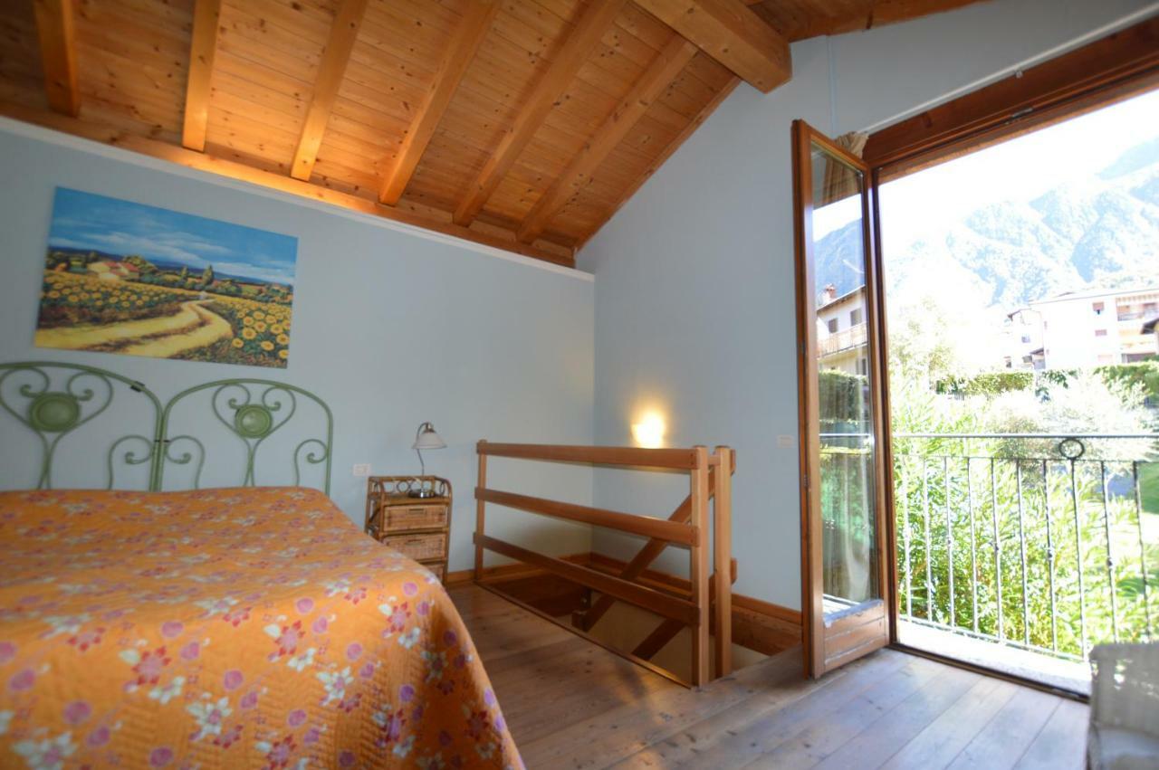 Villa Rustico Giulietta E Romeo Colico Exterior foto